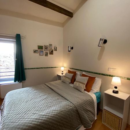 Maison De Village Atypique Saint-Genies-de-Fontedit エクステリア 写真